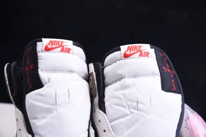 Bmlin Shoes TS - SCOTT' AIR HIGH 2.0 1 SP OG CD4487-100 JORDAN 'TRAVIS 0602